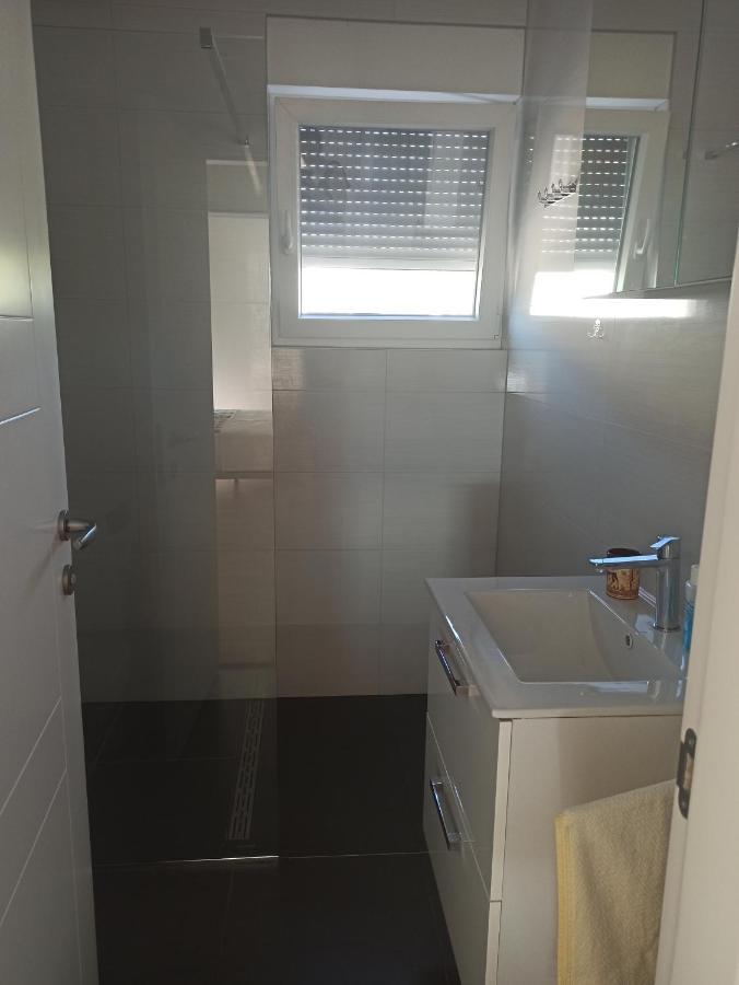Apartment Bolanca พรีมอชเตน ภายนอก รูปภาพ